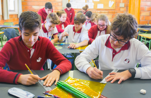 CREAMOS Y APRENDEMOS